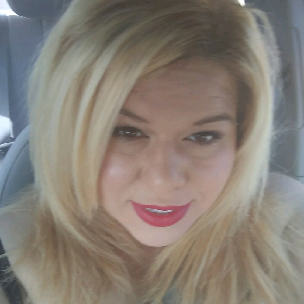 Meet your Posher, Kat